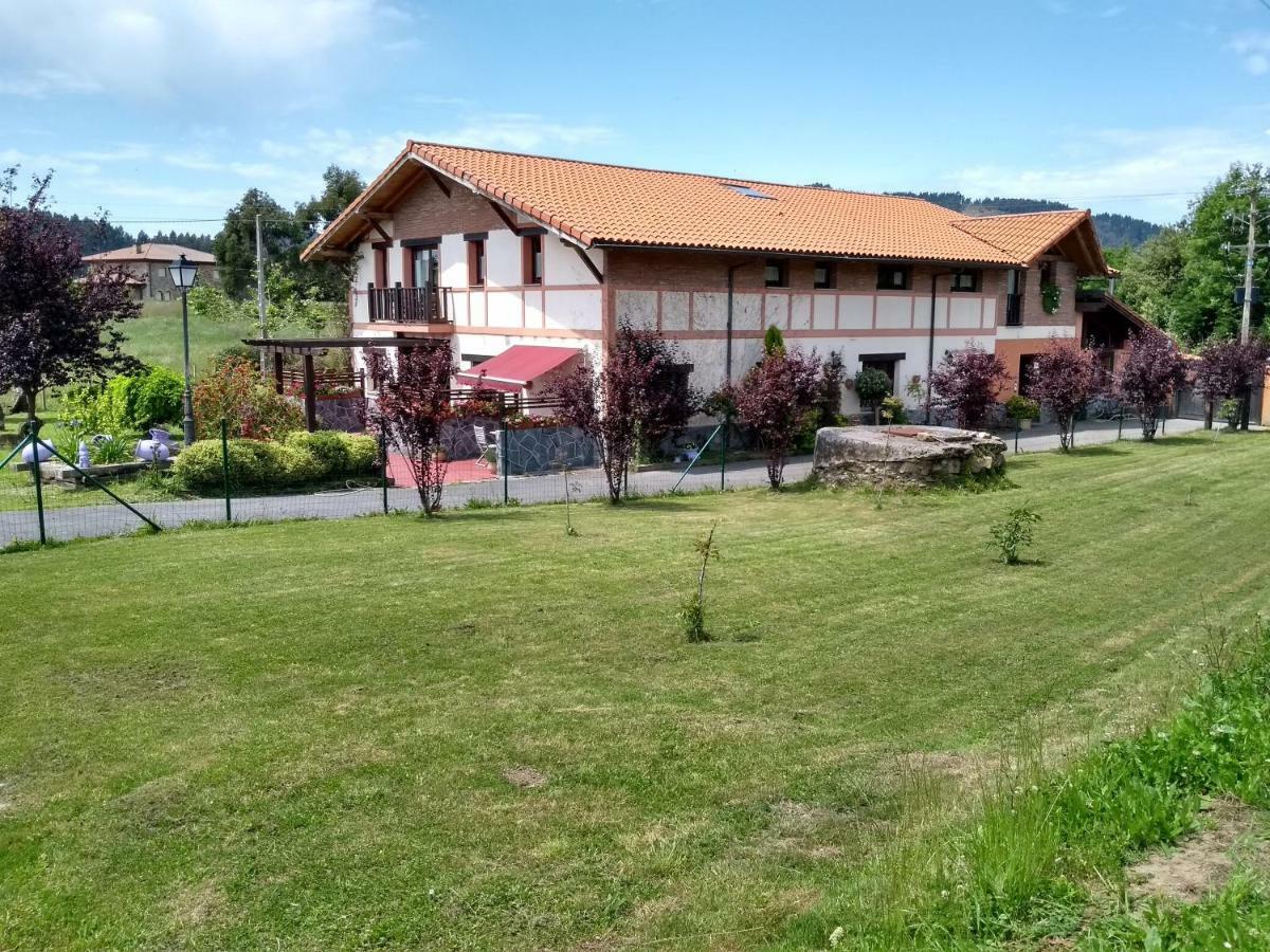 H&Ap Rural Merrutxu Ibarrangelu Eksteriør billede